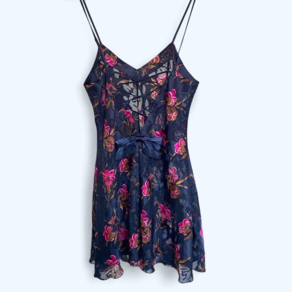Vintage 90s Y2K Gold Label Victoria's Secret Slip Dress Floral Strappy Lingerie - Picture 3 of 7